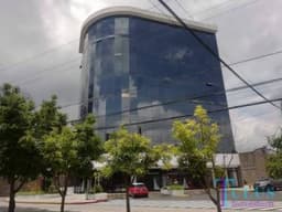 Oficina en renta en zona 10 Guatemala