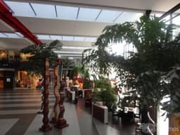 Alquilo oficinas en Design Center desde 75m2 hasta 1 nivel completo