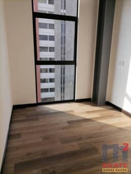 Apartamento de 142 m2 de construcción en Venta, Zona 14