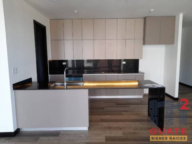 Apartamento de 142 m2 de construcción en Venta, Zona 14 — foto 9