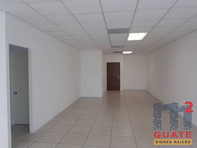 Oficina de 70.37 m2 de construcción en Venta, Zona 10 — foto 2
