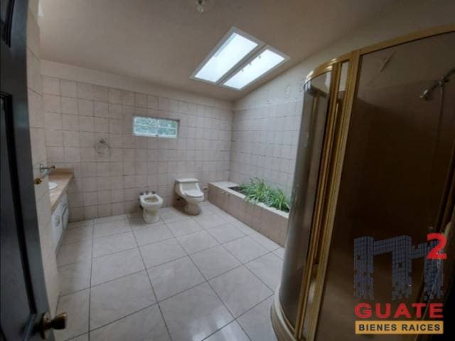 Casa de 440 m2 de construcción, en Venta Santa Catarina Pínula — foto 6