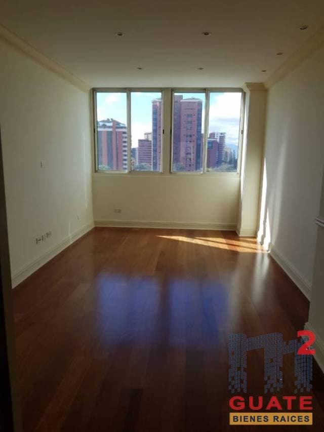 Apartamento de 318 m2 de construcción en Venta, Zona 14 — foto 4