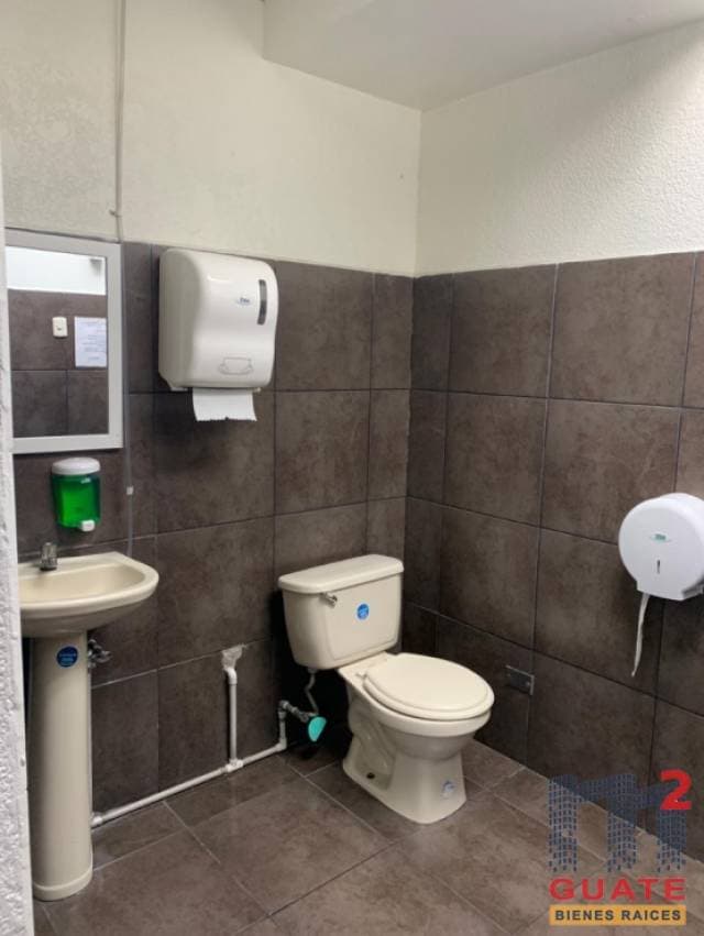 Oficina de 346 m2 de construcción en Venta, Zona 11 — foto 11