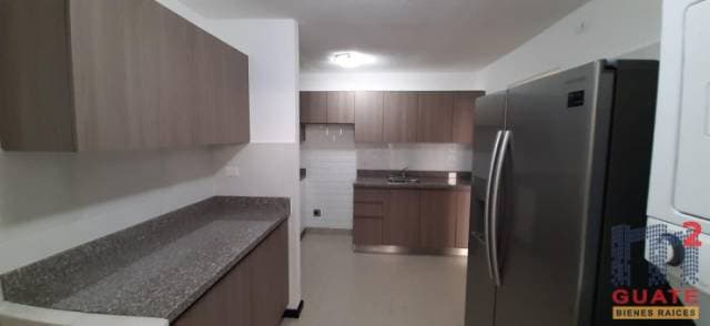 Apartamento de 138 m2 de construcción en Renta, Zona 10 — foto 4