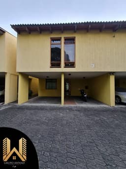 Casa AMUEBLADA EN RESIDENCIALES LOS CIPRESES ZONA 10