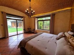 REMATAN CASA EN ANTIGUA GUATEMALA, SECTOR EXCLUSIVO CASA UNICA Y BIEN DISEÑADA!