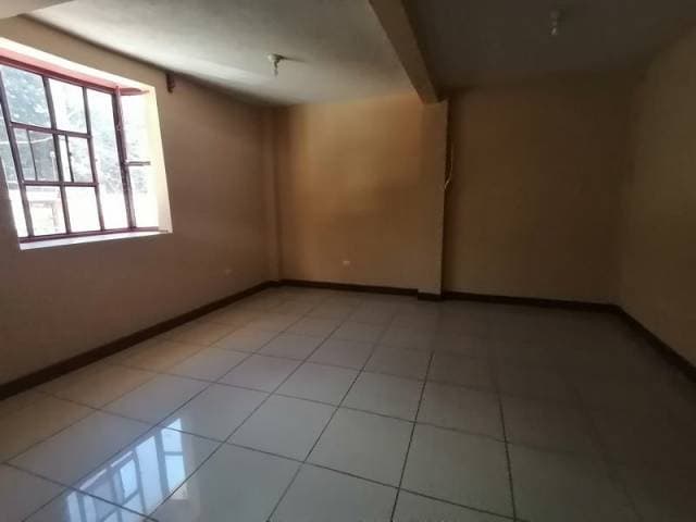 Apartamento Renta Entrada Ciudad Satélite Zona 9 Mixco — foto 3