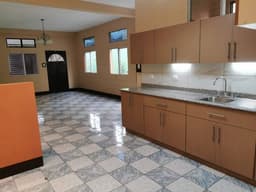 AMPLIO, CENTRICO Y ELEGANTE APARTAMENTO EN SECTOR B-2 CIUDAD SAN CRISTOBAL