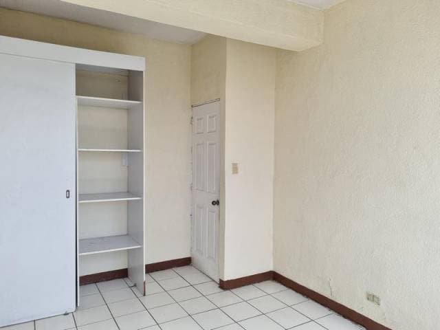 AMPLIO APARTAMENTO, 3 DORMITORIOS EN CIUDAD SAN CRISTOBAL — foto 4