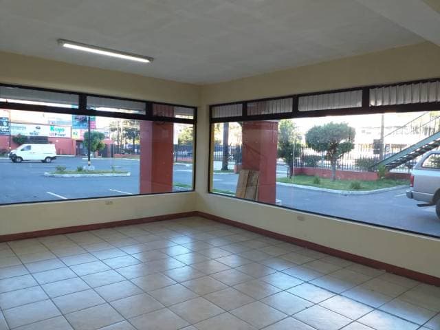 Local Comercial en Venta en Aguilar Batres — foto 3