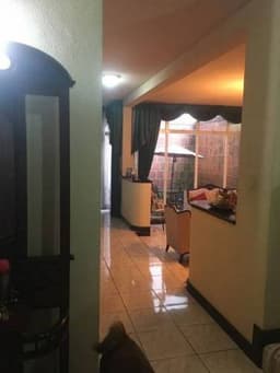Vendo Grande y Hermosa Casa en zona 2 Guatemala