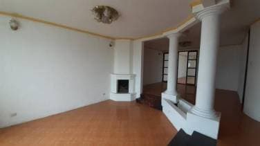 CASA EN VENTA SAN CRISTÓBAL EN COLONA SOBRE BULEVAR — foto 1