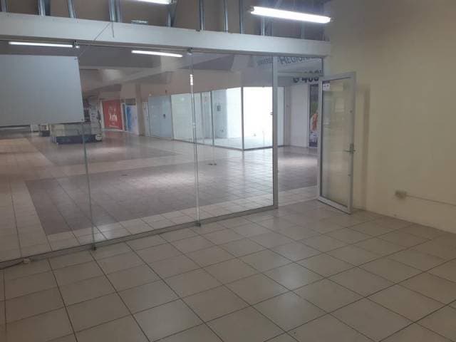 Local en Renta en Centro Comercial Plaza El Punto — foto 2