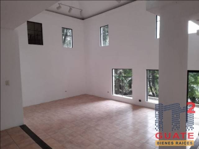 Casa de 380 m2 de construcción en Venta, Mixco — foto 6