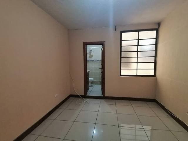 Apartamento Renta Entrada Ciudad Satélite Zona 1 Mixco — foto 3