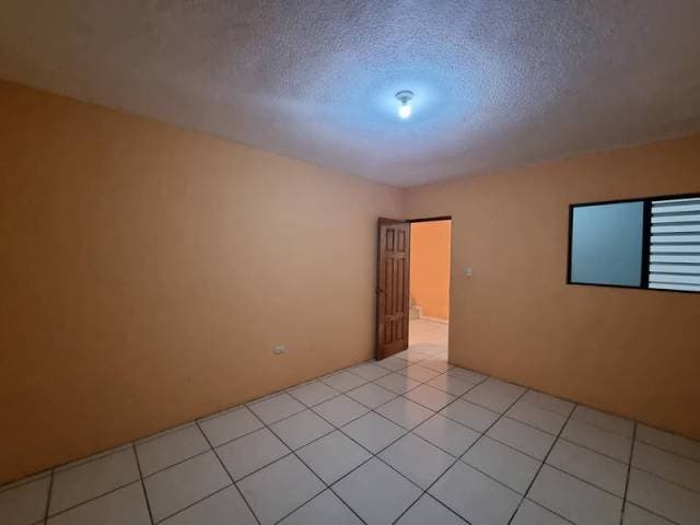 CASA EN VENTA DENTRO DE COLONIA PINARES, SAN CRISTÓBAL — foto 5