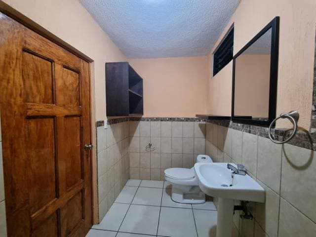 CASA EN VENTA DENTRO DE COLONIA PINARES, SAN CRISTÓBAL — foto 6