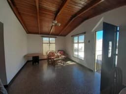 AMPLIO Y ELEGANTE APARTAMENTO EN RENTA EN B-1 SAN CRISTOBAL Q3000.00