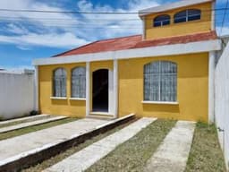CASA EN VENTA 2 NIVELES RESIDENCIALES LAS GLORIAS Z.6 VILLA NUEVA