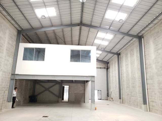 Bodega en Venta El Naranjo Zona 4 de Mixco, Guatemala — foto 2