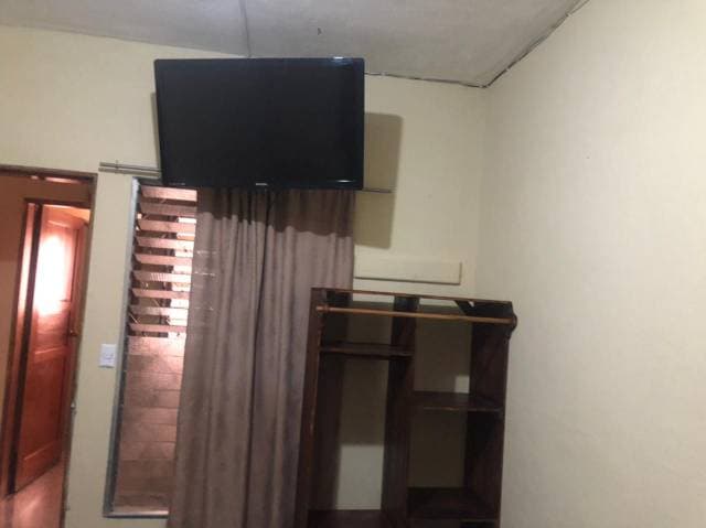 alquiler de habitaciones en coatepeque — foto 4