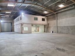 OFIBODEGA EN RENTA Z.12 GUATEMALA