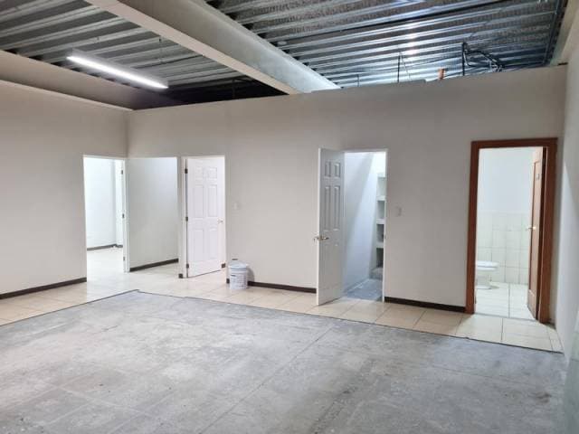 OFIBODEGA EN RENTA Z.12 GUATEMALA — foto 5