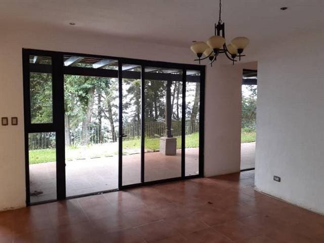 CASA EN VENTA EL ENCINAL Z.7 MIXCO (GANGA) — foto 15