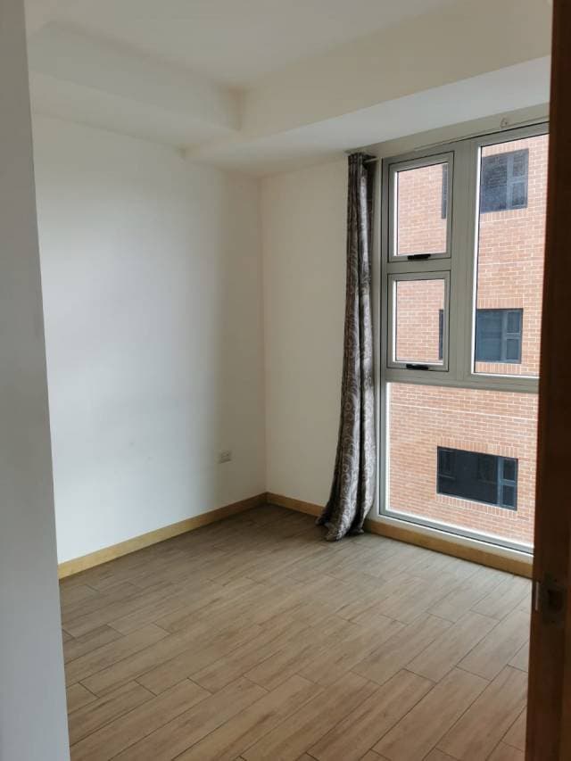 Alquilo apartamento en zona 10, Edificio Cityhause — foto 7