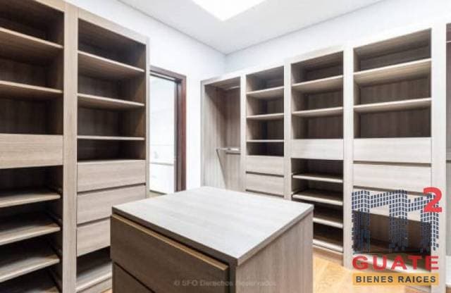 Casa de 567 m2 de construcción Venta, Zona 16 — foto 3