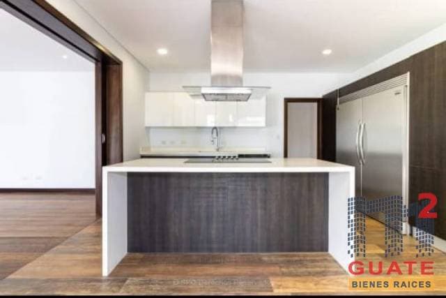 Casa de 567 m2 de construcción Venta, Zona 16 — foto 6