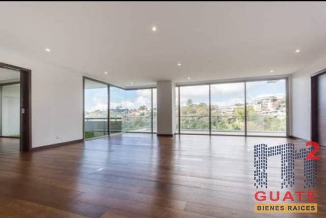 Casa de 567 m2 de construcción Venta, Zona 16 — foto 9
