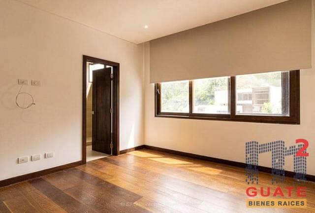 Casa de 567 m2 de construcción Venta, Zona 16 — foto 13