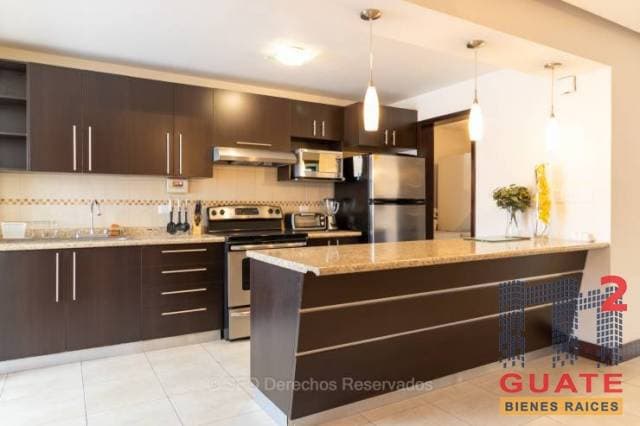 Apartamento de 135 m2 de construcción en Renta, Zona 10 — foto 5
