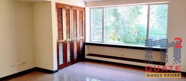Casa de 500 m2 de construcción Renta, Zona 14 — foto 12