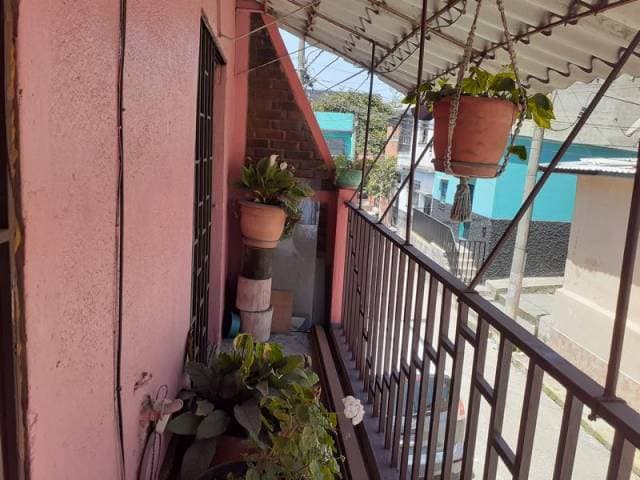 Casa en venta de 3 niveles Zona 12 Ciudad Guatemala — foto 3