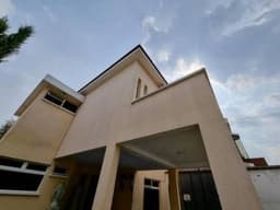 Casa en Venta y Renta Pinares de San Cristóbal