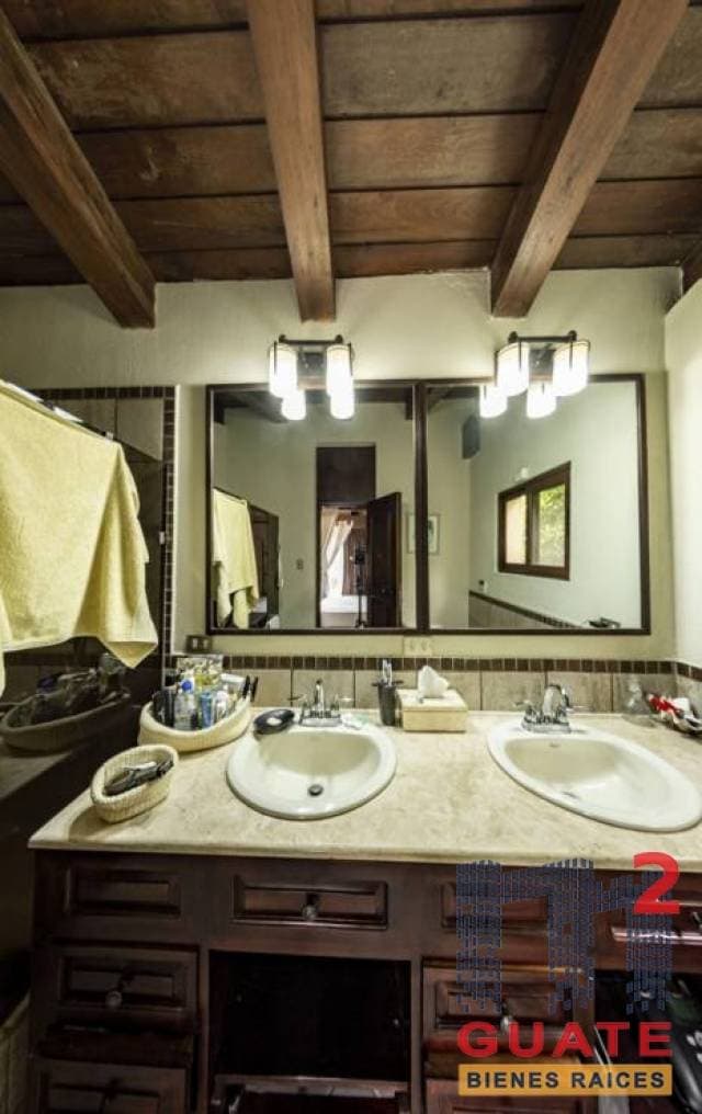 Casa de 684 m2 de construcción, en Renta Zona 14 — foto 4