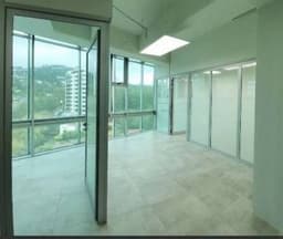 Alquilo oficina en zona 15, 60 mt2 para estrenar