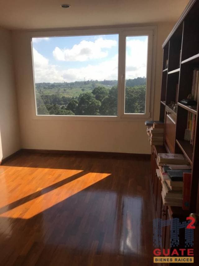 Apartamento de 240 m2 de construccin en Renta, Zona 15 — foto 4