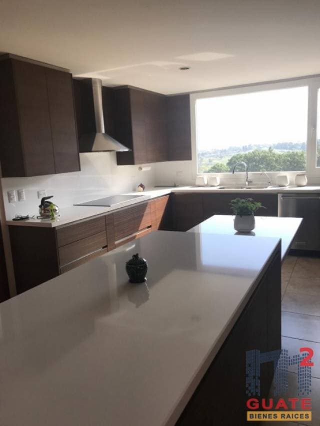 Apartamento de 240 m2 de construccin en Renta, Zona 15 — foto 5
