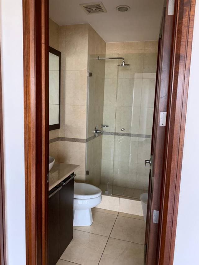 Alquiler apartamento zona 10 — foto 7