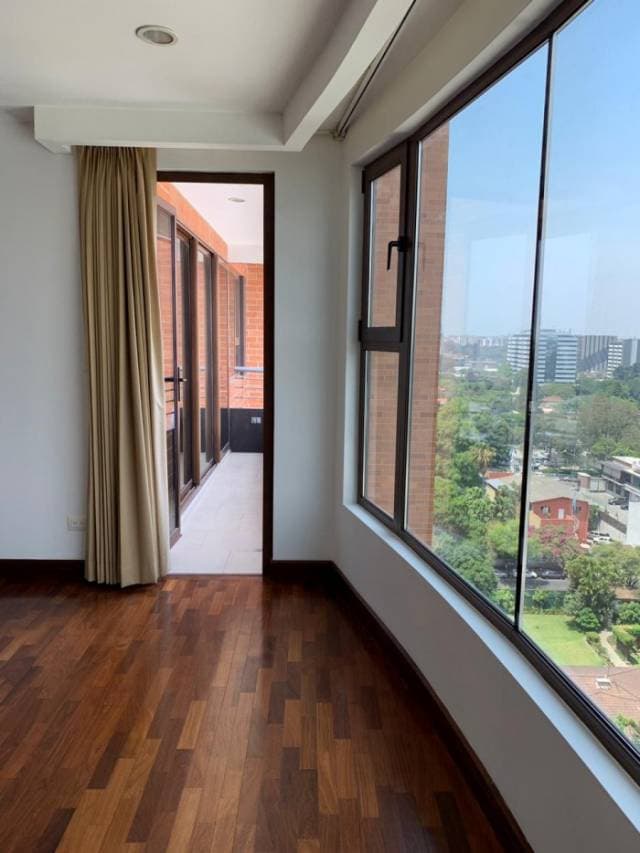 Alquiler apartamento zona 10 — foto 8