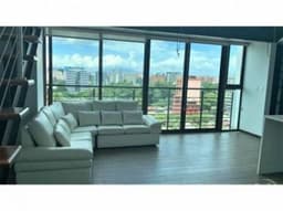Alquilo Apartamento Tipo Loft Zona 10, excelente ubicación