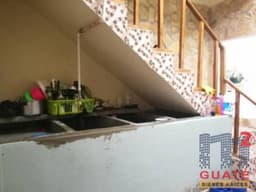 Casa en condominio de 140 m2 de construcción, Venta, Zona 18