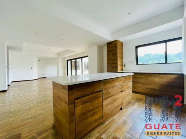 Apartamento de 130 m2 de construcción en Venta, Zona 16 — foto 8