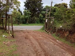 TERRENO ORILLA CARRETERA KM 27.8 Ruta Xenacoj, FINANCIAMIENTO PROPIO