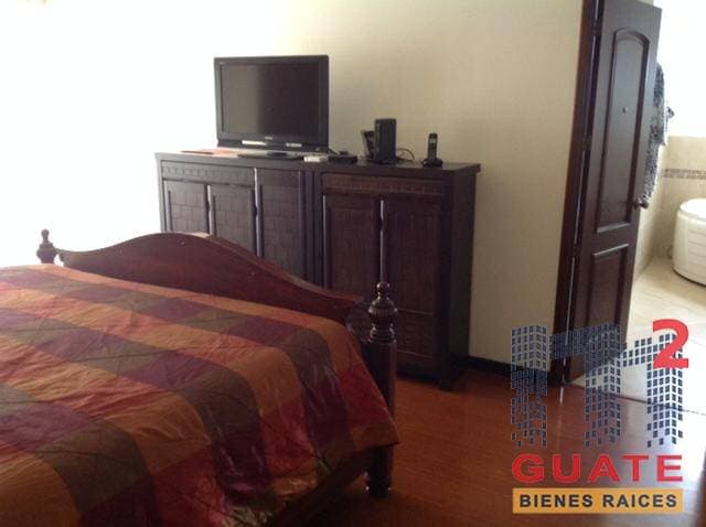 Apartamento de 264 m2 de construcción en Venta, Zona 15 — foto 3