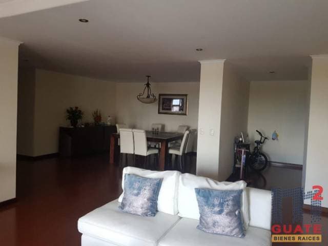 Apartamento de 264 m2 de construcción en Venta, Zona 15 — foto 8